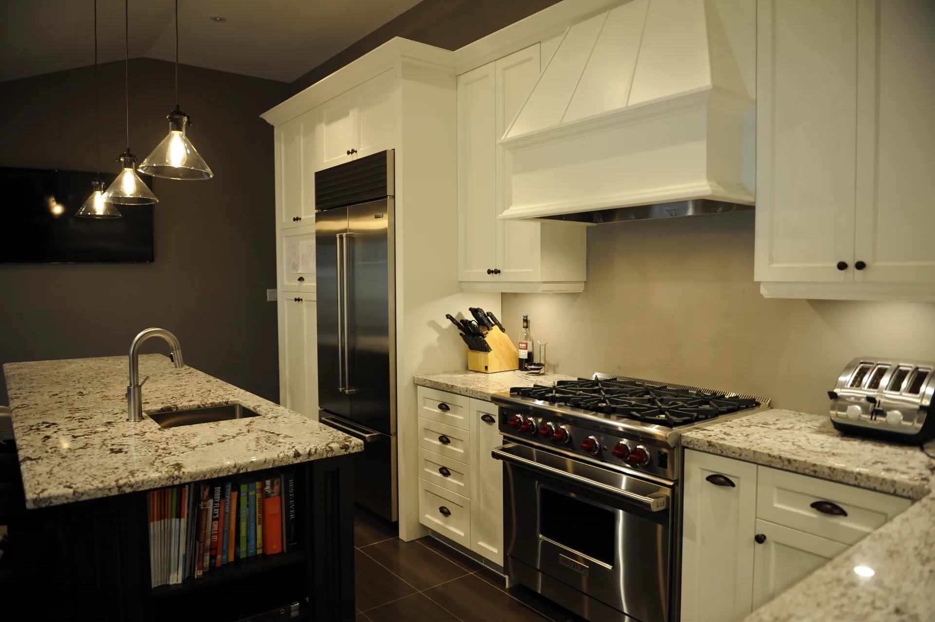 Two-Tone Kitchen Two-tone kitchen renovation in Mississauga, Ontario