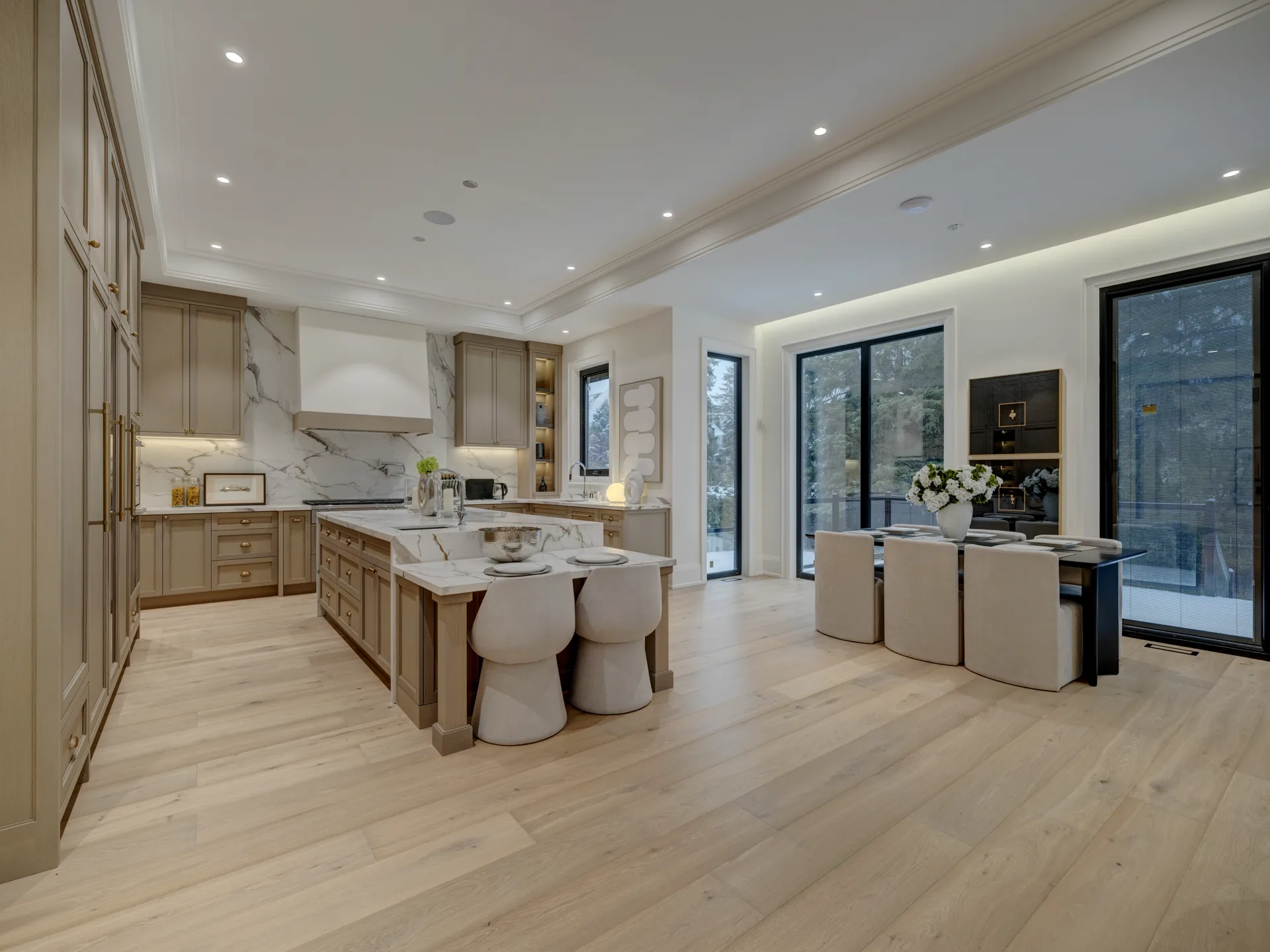 White Oak Kitchen White oak kitchen renovation in Mississauga, Ontario